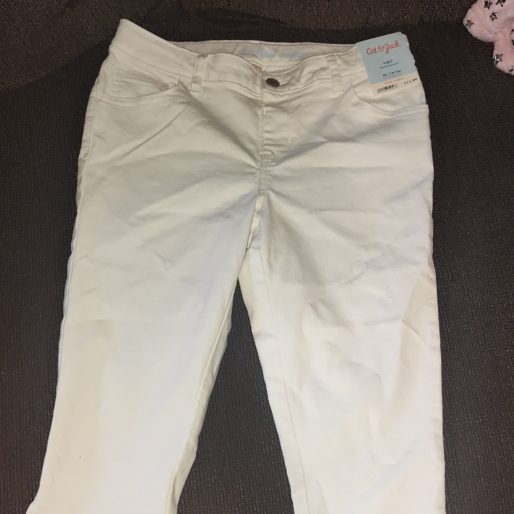 Cat & Jack Kids White Capris